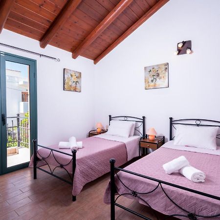Ferienwohnung Vrisanos Pitsidia Exterior foto