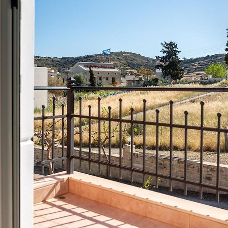 Ferienwohnung Vrisanos Pitsidia Exterior foto