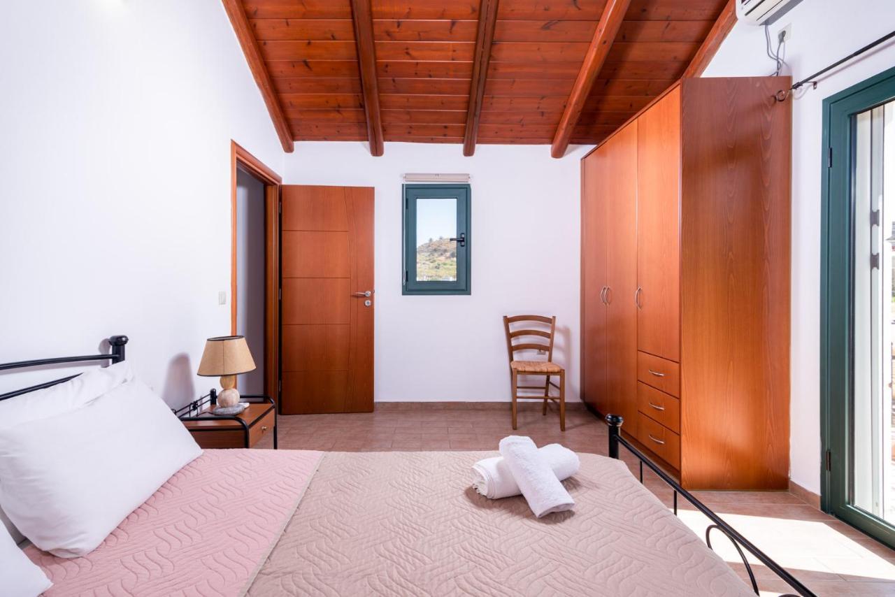 Ferienwohnung Vrisanos Pitsidia Exterior foto