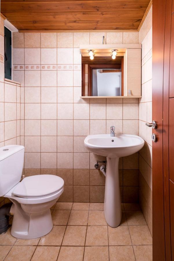 Ferienwohnung Vrisanos Pitsidia Exterior foto