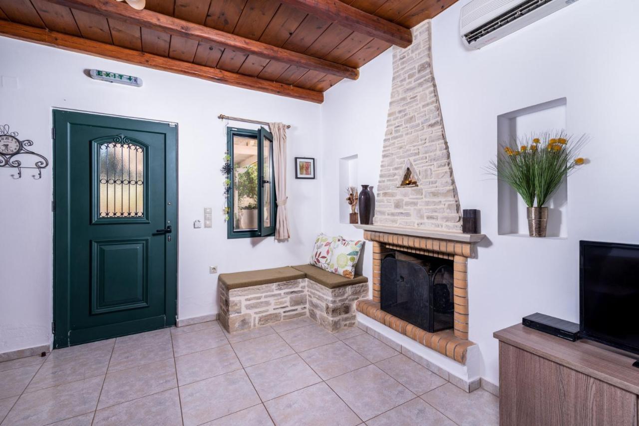 Ferienwohnung Vrisanos Pitsidia Exterior foto