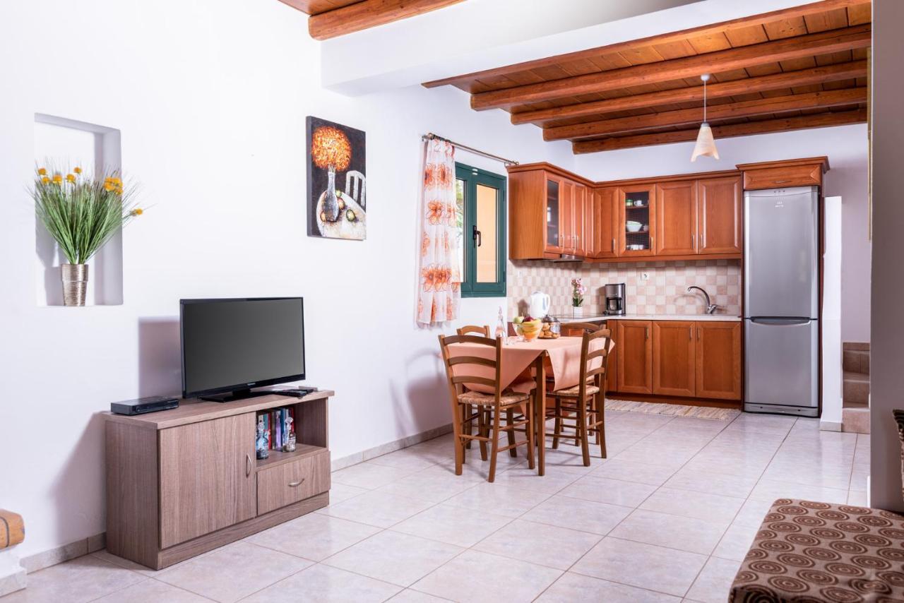Ferienwohnung Vrisanos Pitsidia Exterior foto