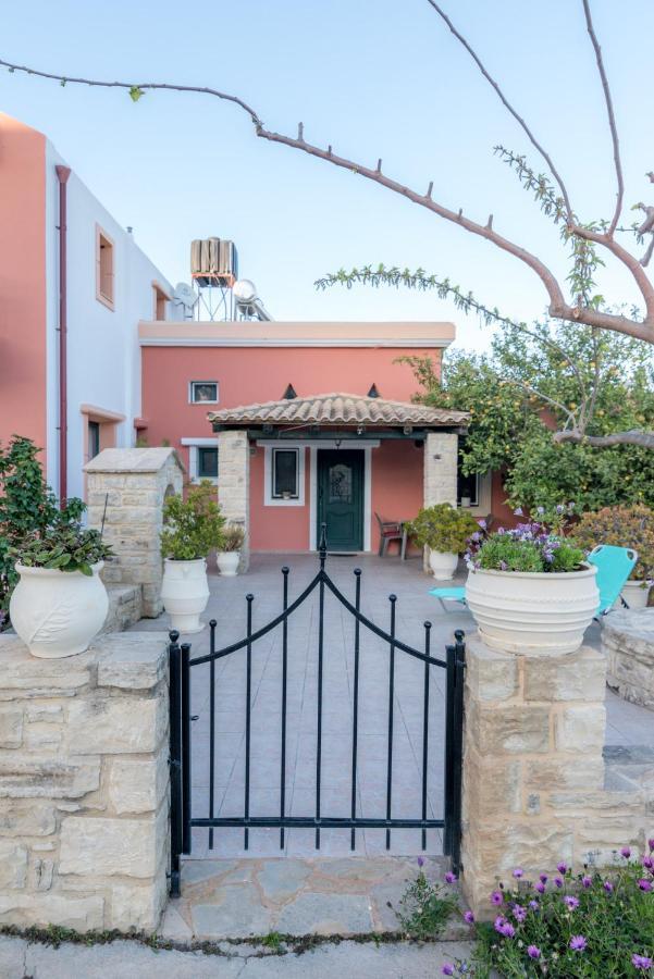 Ferienwohnung Vrisanos Pitsidia Exterior foto