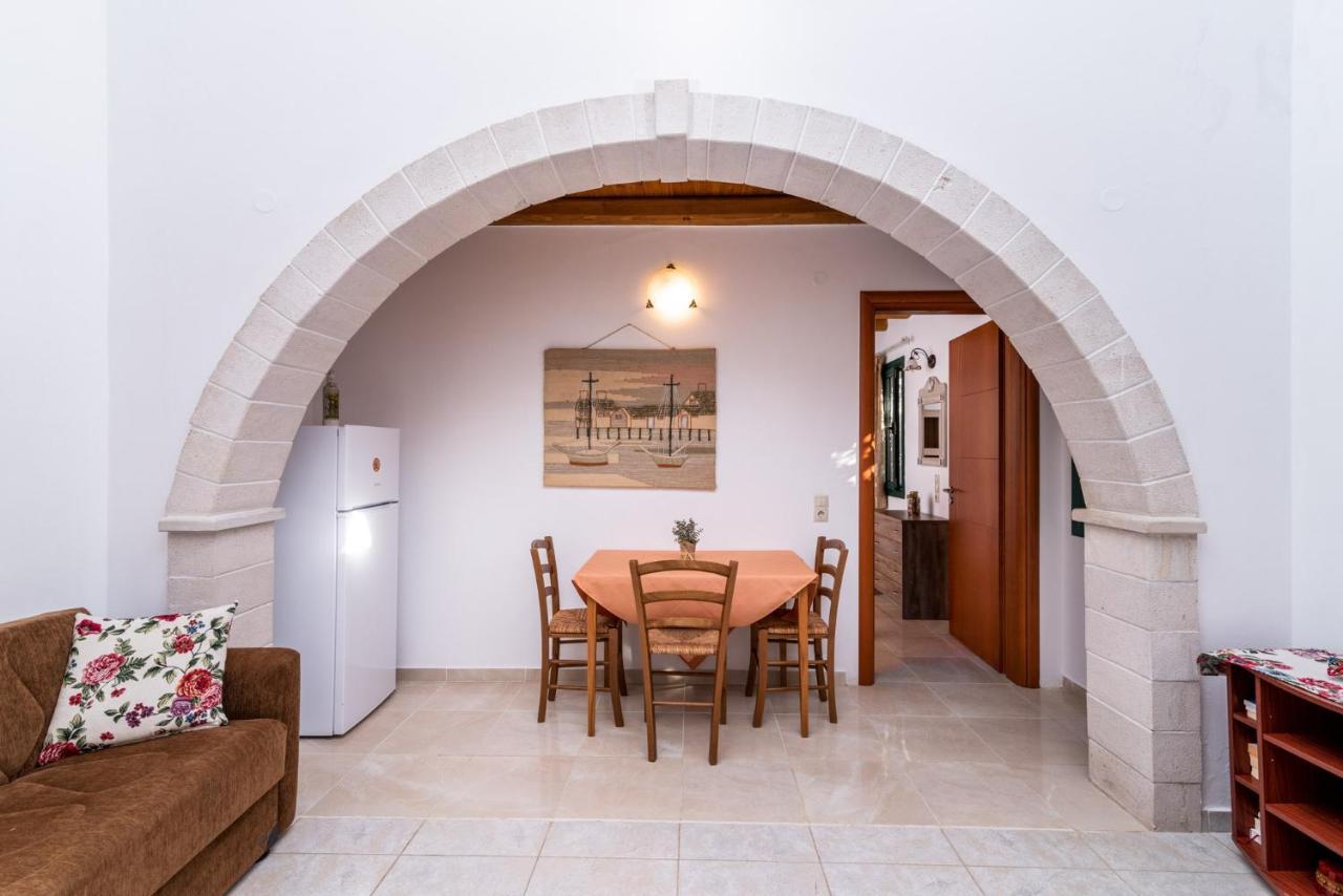 Ferienwohnung Vrisanos Pitsidia Exterior foto