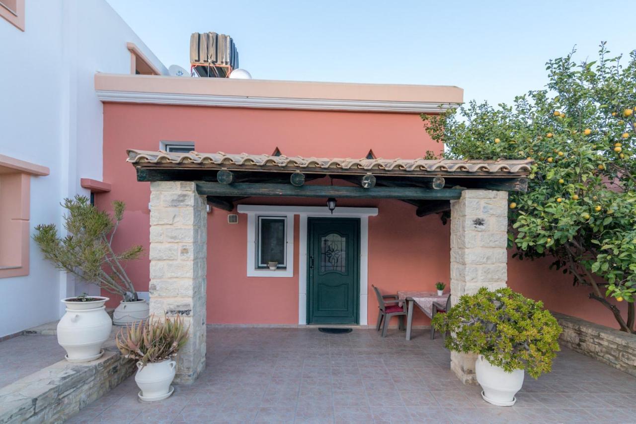 Ferienwohnung Vrisanos Pitsidia Exterior foto
